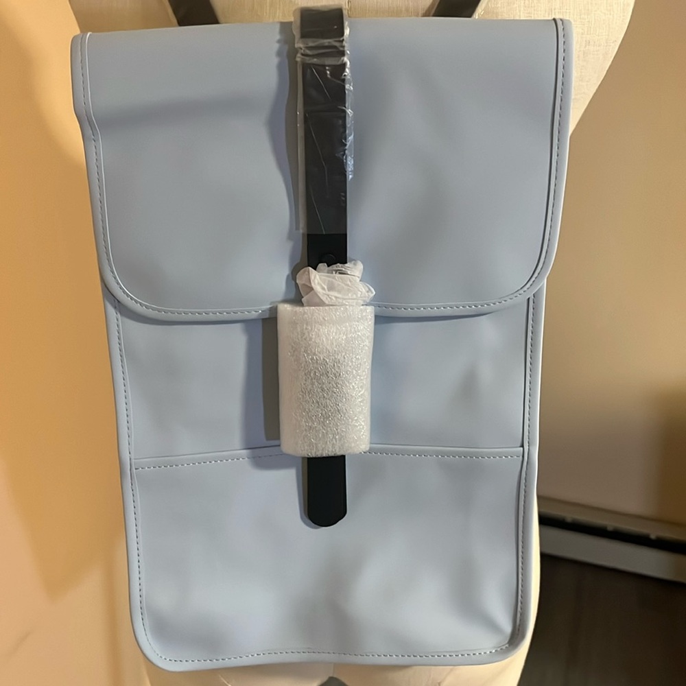 - Rains Mimi backpack